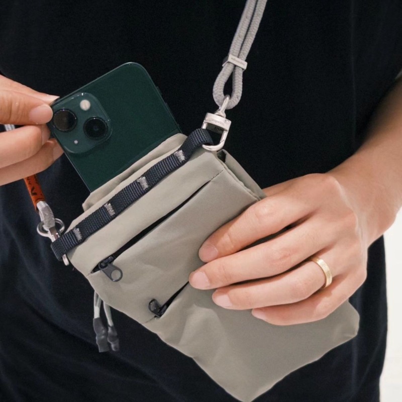 Herren Slim Fit Umhängetasche  – Travel Accessories And Bags Bewertung und Preis